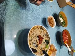 -胖子米线饭庄(二七路店)