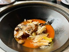 -老刘生态大鱼坊铁锅炖鱼(赛马场店)