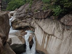 -鄣山大峡谷