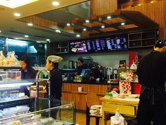 -米熊蛋糕店(天虹商场西丽店)