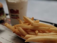-The Habit Burger Grill 哈比特汉堡(复兴soho店)