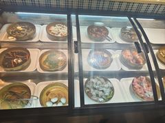 -尚品海鲜肥牛自助火锅(湖明店)