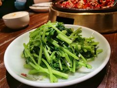 蒜蓉茼蒿-天山醉美辣子鸡(文艺路店)