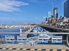 -东港音乐喷泉广场