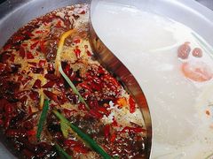 -沸炉重庆老火锅(军事博物馆店)