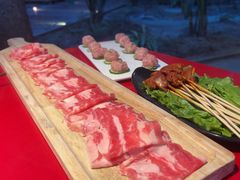 -二荆条·蜀鲜汇城市森林火锅