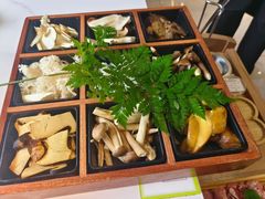 -花菇朵 ll 野生菌火锅·精品云南菜(后沙峪店)