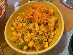 -玖月时尚泰式餐厅