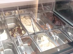 -VENCHI 闻绮(上海佛罗伦萨小镇店)