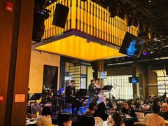 -洛缦音乐餐厅(工业展览馆万象城店)