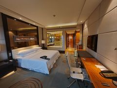 -中山利和希尔顿酒店