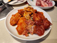 -爱客得牛排海鲜烤肉·火锅自助(春熙路黑金好店)