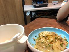 -有红鸡毛店·川菜(建设路店)