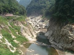 大松溪峡谷-浙东大峡谷风景区