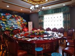 包厢-阿吾丹的烤羊·新疆菜·抓饭·拌面(乌尔禾店)