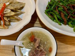 -董厨煨汤馆(车站路店)