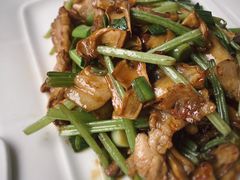 小炒松茸-钱塘花园·宁波菜