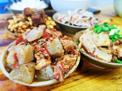 魔芋鸭子-董哥山城碗碗香(美专校街店)