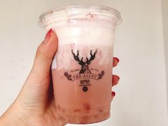 草莓波波脆-THE ALLEY 鹿角巷(时代天街A馆店)