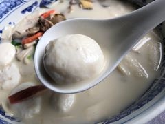 极品鱼头皇-山外山菜馆(玉泉路店)