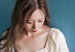 -赫本轻奢美颜中心