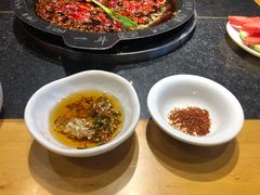 油碟-一斗火锅·招财羊毛肚(泰吉滨江店)