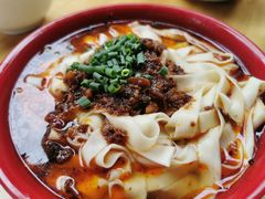 -雷祖芳老妈蹄花店