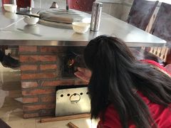 -粘豆包柴火铁锅炖