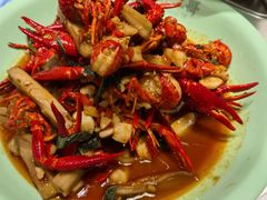 -靓虾二哥长沙地标小龙虾(五一广场店)