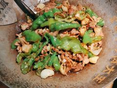 -费大厨辣椒炒肉(万家丽一店)