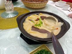 支竹鹅红煲-鹅城