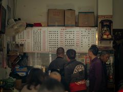 -湖南牛肉特色粉面(华屏路店)