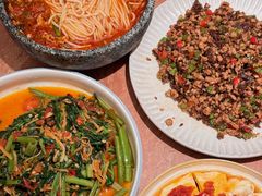 -浩海火燒雲傣家菜(芮欧百货店)