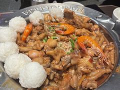 -胖哥俩肉蟹煲(济南世茂国际广场店)