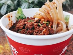 -八一路好吃街(雨田商务大厦店)