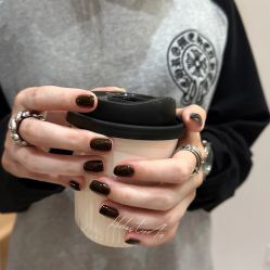 -斯馨·健康美甲美睫