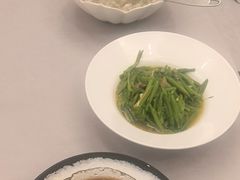 -新丁香海鲜酒店(银海商贸城店)