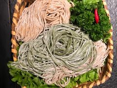 三色面-湊湊火锅·茶憩(打浦桥日月光店)