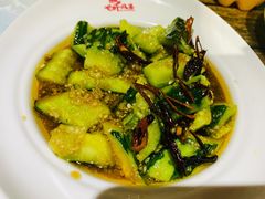 刀拍黄瓜-龙虾风暴(松江店)