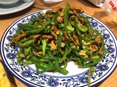 豆角炒肉丝-小幸湖春饼(悦茂购物中心店)