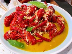 金湖蒜香龙虾-沪小胖·小龙虾(八佰伴店)
