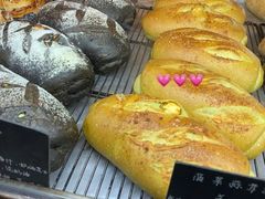 菠菜蒜蓉芝士-仙峰天然面包(迎宾路店)