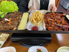 -亲昵春川鸡排(韩国美食街店)