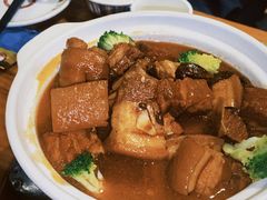 密制煲仔藏香猪-思金拉措庄园藏餐(太阳岛店)