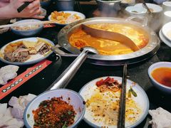 -井格重庆火锅(西直门凯德Mall店)