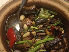 -八府香鸭·啫啫煲(华山路店)