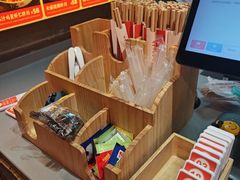 -李犟大爆鳝面·手工蟹黄包(湖滨西湖店)