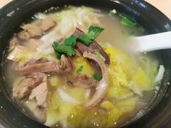 羊杂汤-闫家驴肉老店(华电一校店)