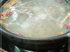 -濠轩阁特色生蚝火锅(水湾路店)