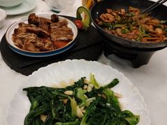 -五谷芳乳鸽王(海景店)